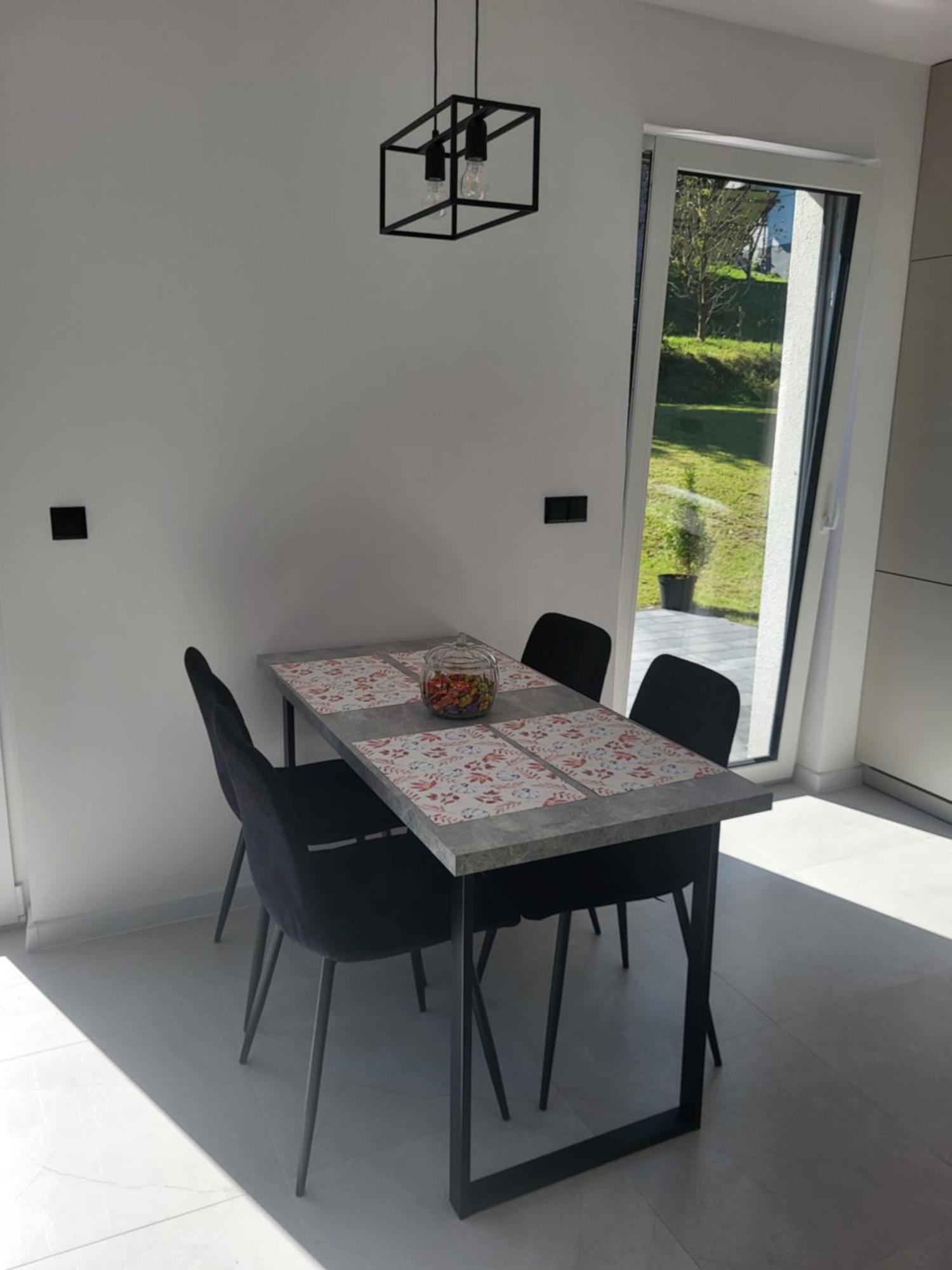 Domek Caloroczny Stroza  Buitenkant foto